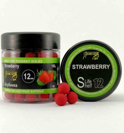 Бойлы КЛУБНИКА насадочные вареные Grandcarp серия CLASSIC 100 г